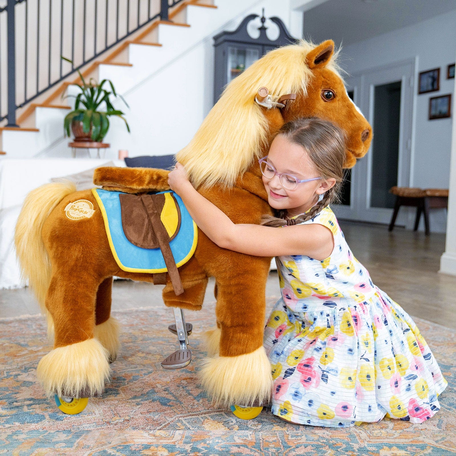 ponycycle (乗り物) Amazon.com: PonyCycle Ride on Horse Unicom Ride for Toddlers
